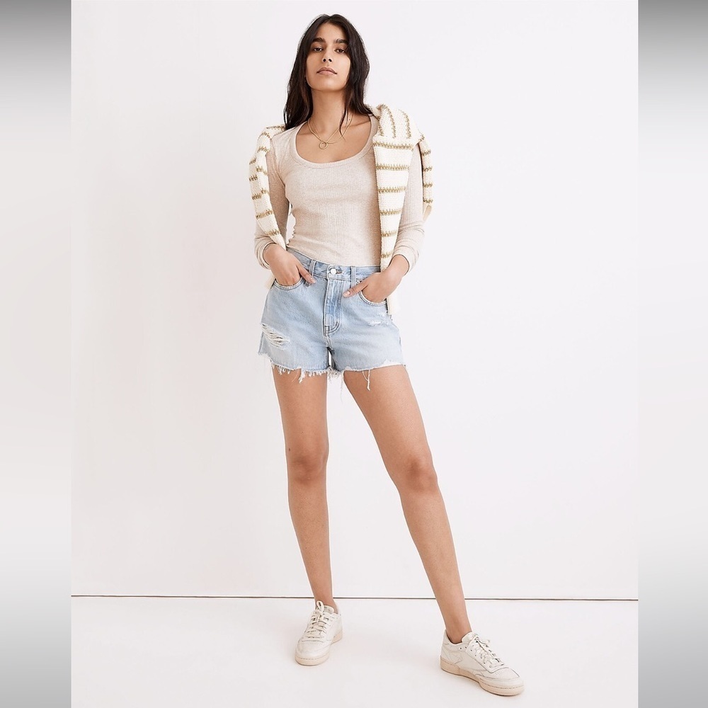 MADEWELL Relaxed Denim Shorts in Lemar Wash: Ripped Edition Size 27